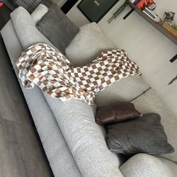 EVERYTHING MUST GO! MOVING OUT