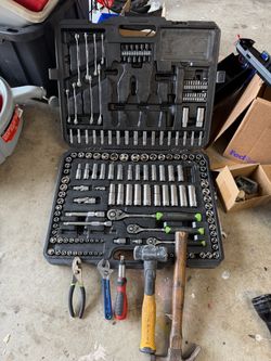 Pittsburgh 225-Piece Mechanics Tool Set + Extra Hand Tools