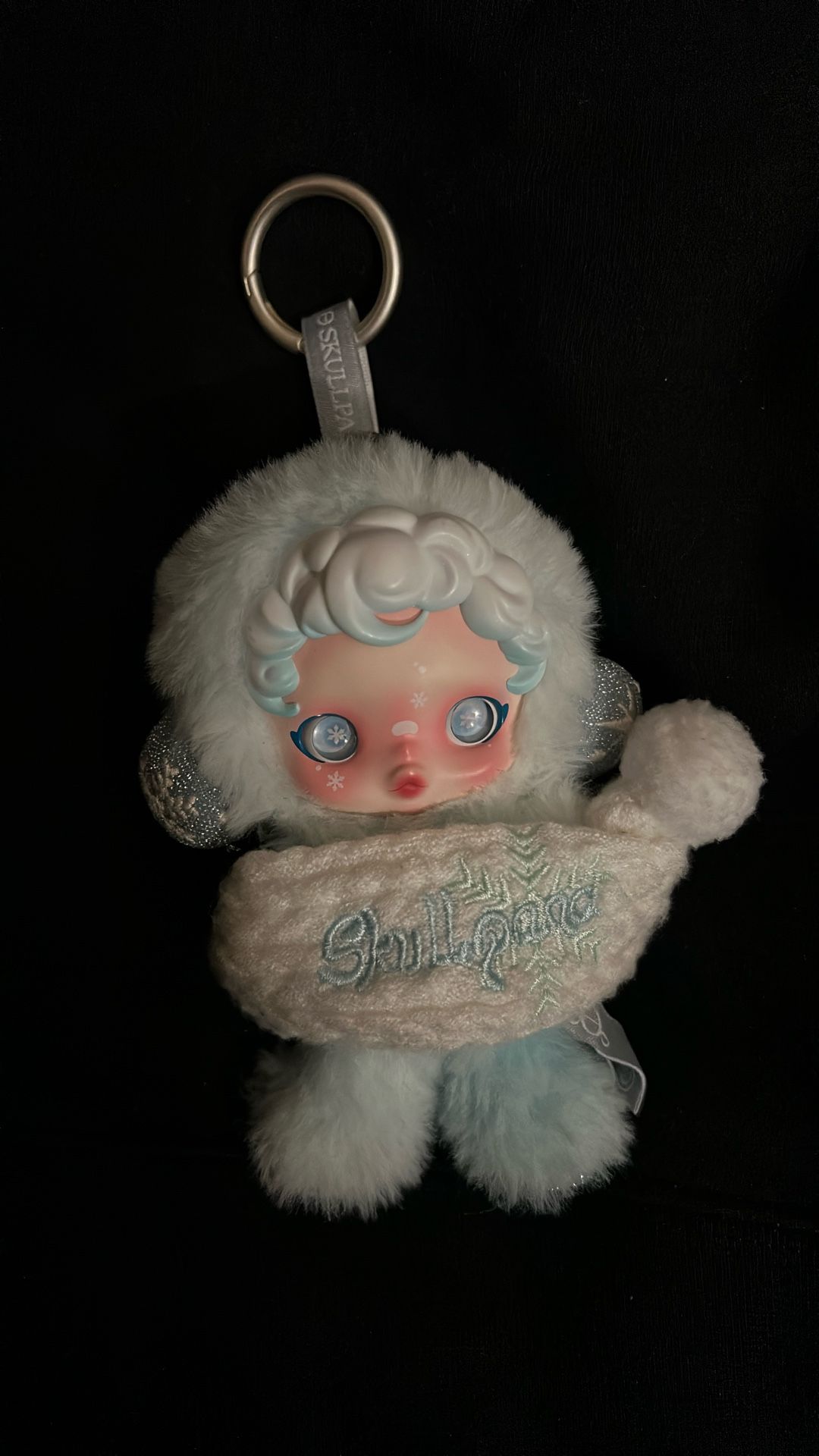 POP MART SKULLPANDA Winter Symphony Series