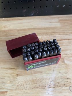PITTSBURGH 1/4 in. Steel Letter/Number Stamping Set, 36 Piece Excellent condition. (Cross streets are Camino al Norte and Tropical)