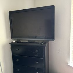 42” Big  Screen TV!!!