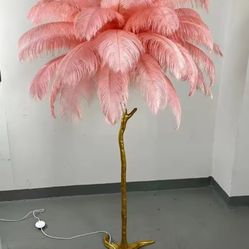 Ostrich Lamp Pink