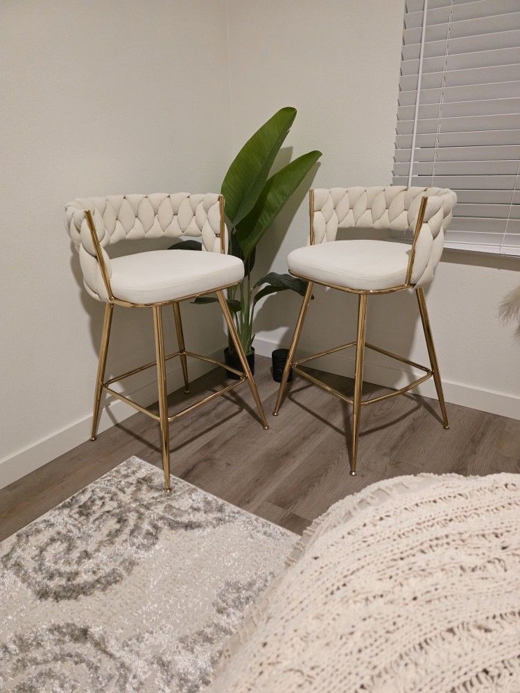 Luxury White and Gold Bar Stools