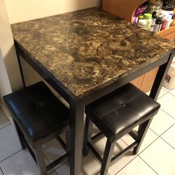 Square Bar Table With 4 Stools