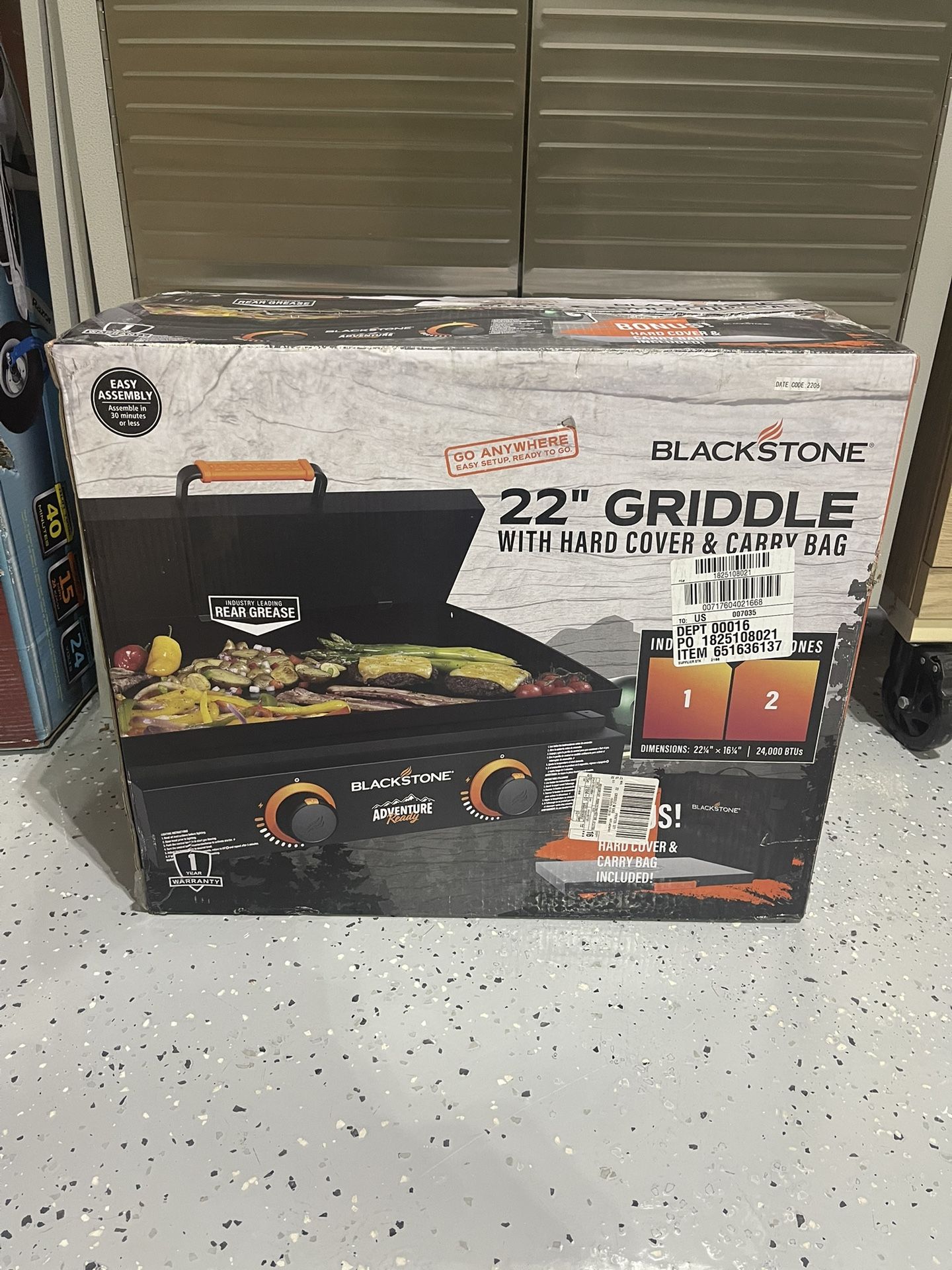 Blackstone Adventure Ready 22” Griddle With Carry Bag  Brand new 