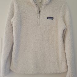 Patagonia Womans Small 