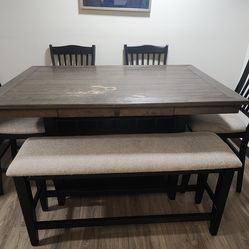 Dining Table w/ Wine Rack
