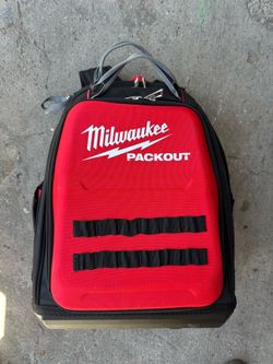 Milwaukee 15 in. PACKOUT Pack Out Tool Backpack Back Pack  $109 New