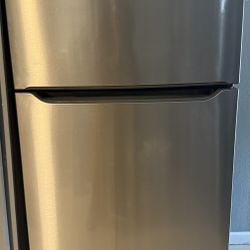 🔥 Fridge Excellent Condition!!!