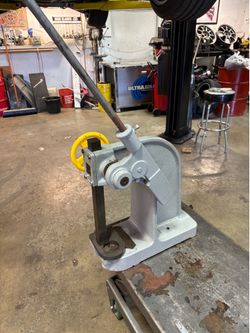Dake 1 1/2 3 ton press
