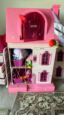 Doll house