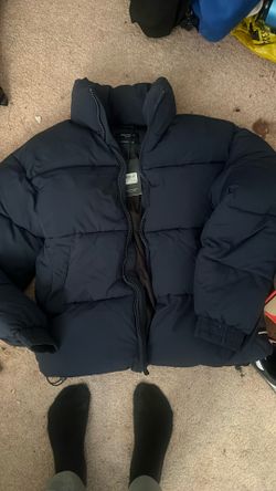 dark blue puffer industrie  jacket