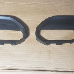 2019-21 RAM 1500 Tow Hook Bezel Kit 