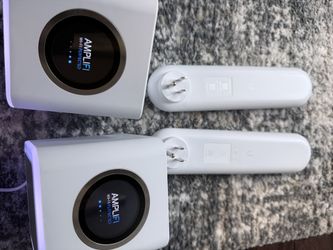 Ubiquiti AmpliFi HD system (2 Routers, 2 Antennas)