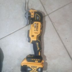 DeWalt XR 20v Oscillating Saw/Multi Tool W/ Battery 