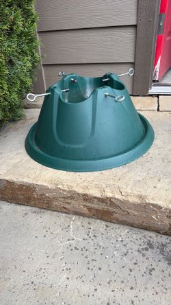 Christmas tree stand