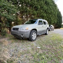 2005 Ford Escape 4WD $4000