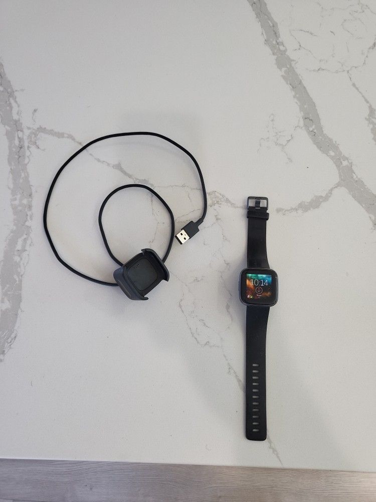 Fitbit Versa 2