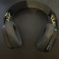 Logitech G435 Bluetooth Wireless