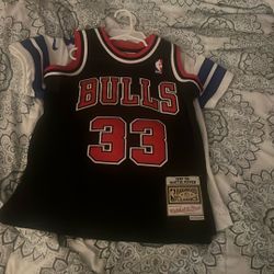 Mitchell & Ness Scottie Pippin Jersey Youth Size 8 New 