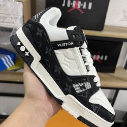 Louis sneakers many more colors available