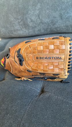 Easton Natural Series  adult baseball glove