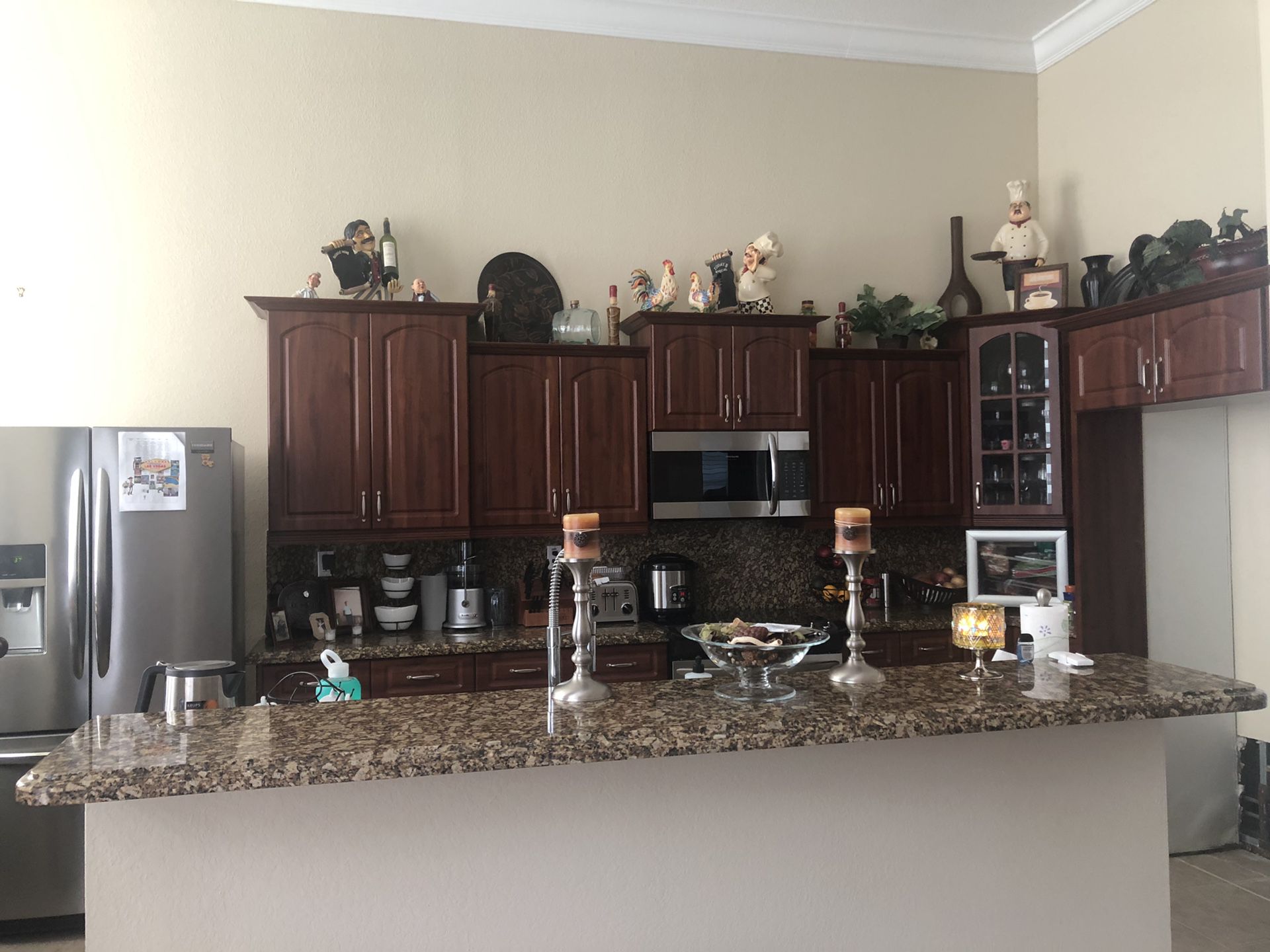 Kitchen cabinets and granite for sale