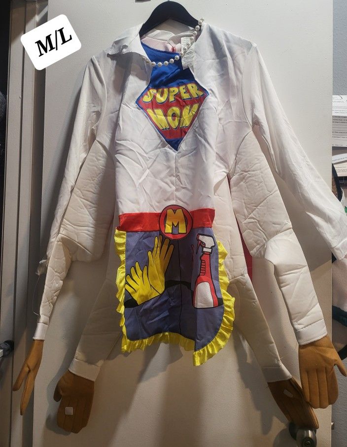 Super Mom Costume