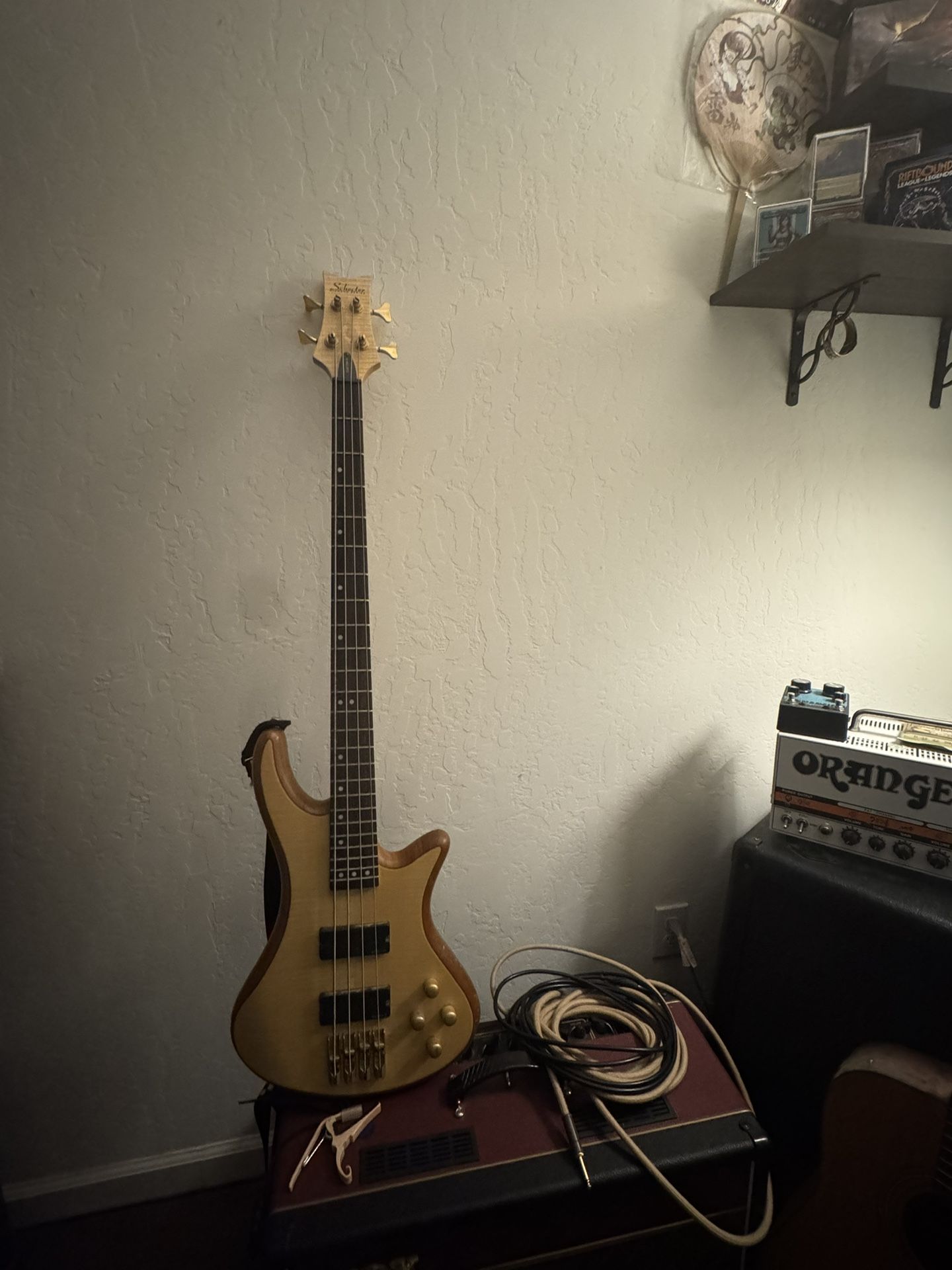 Schecter Diamond Series 4 String Bass 