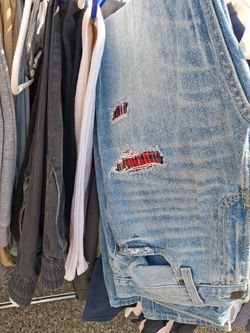 Clothing mens today 1736 south 85th st.ct. yard sale last day
