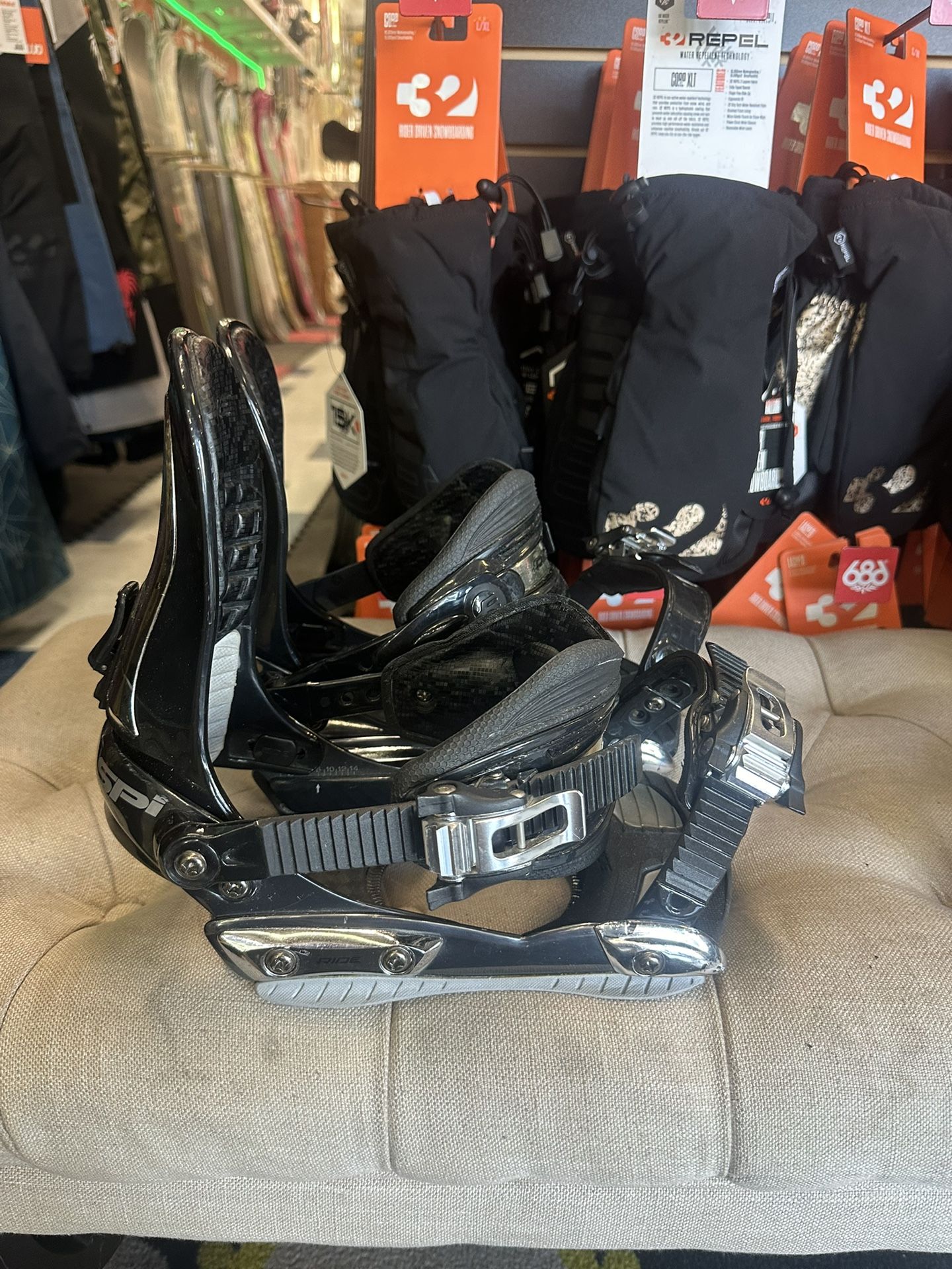 Ride Spi Large Mens Snowboard Bindings With Warranty