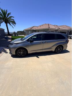2026 Toyota Sienna XSE