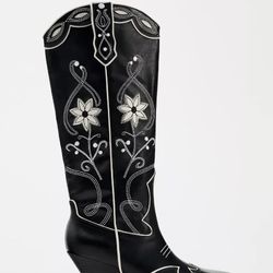 Zara Western Boots (7.5)