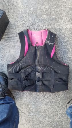 Womens Life Vest
