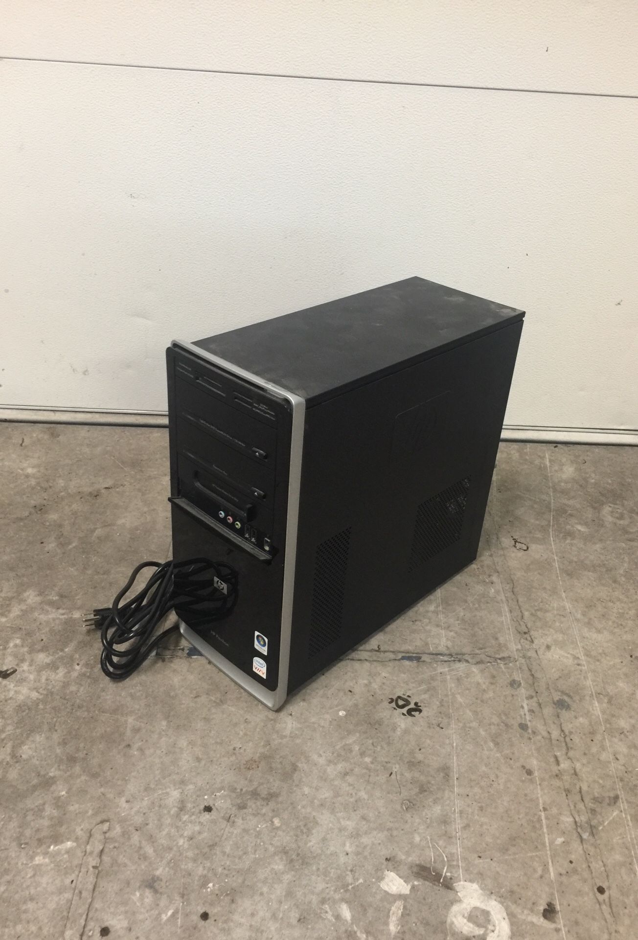 HP Pavilion Desktop Computer