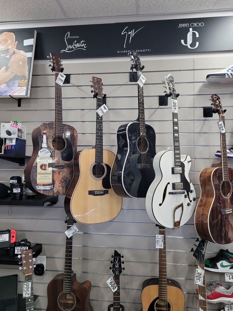 Guitars for Sale in Las Vegas, NV OfferUp