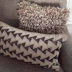 Decor Pillows (2)