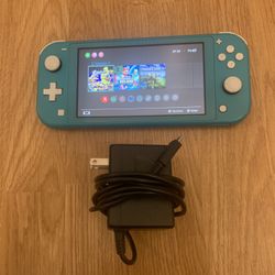 Nintendo Switch Lite • Turquoise Console