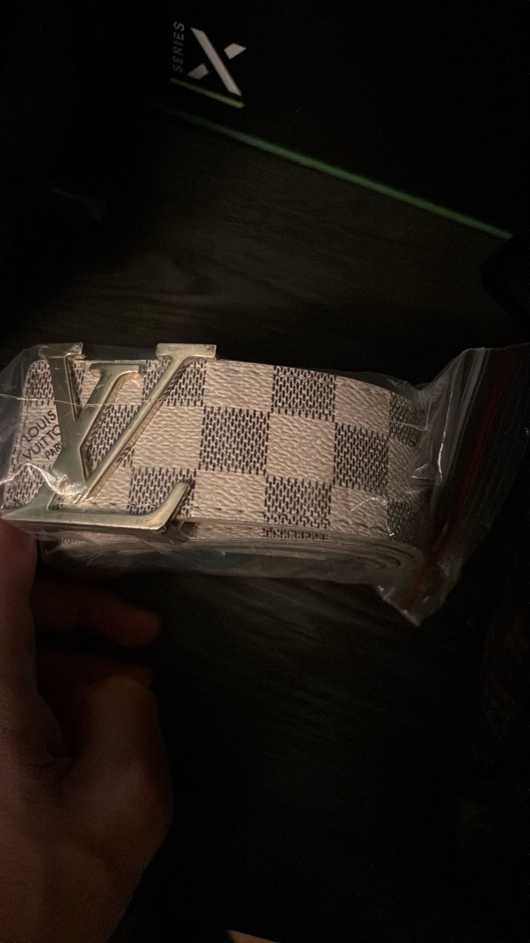 Damaged Lv Belt Size 44/110