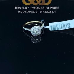 10k Gold With Natural Diamond Ring 