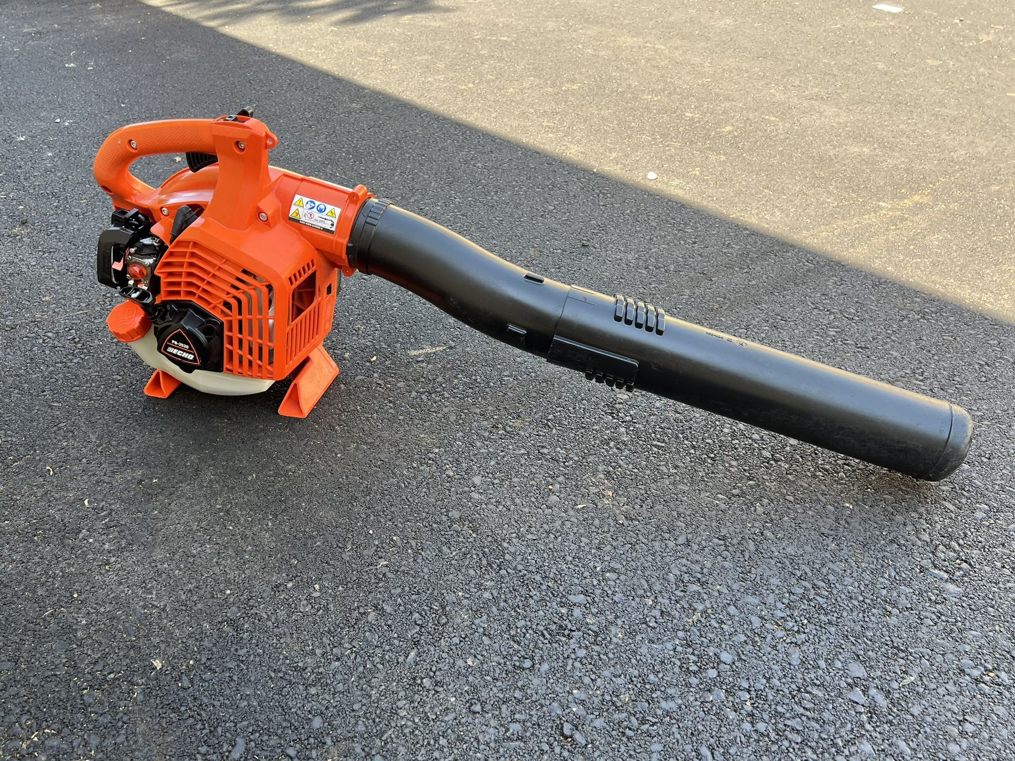 Echo Leaf Blower