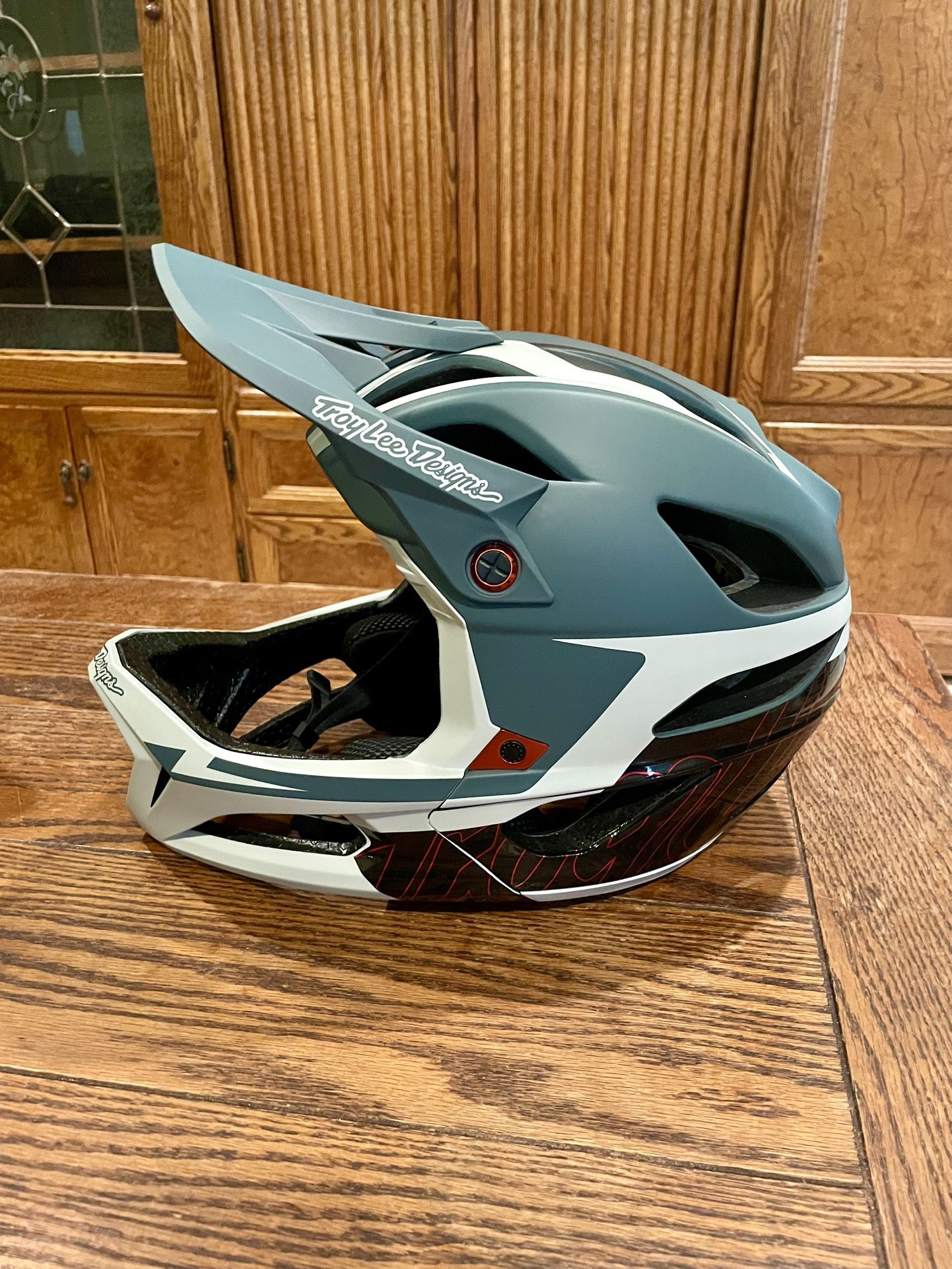 Troy Lee Designs Stage Helmet Size M/L Brand New