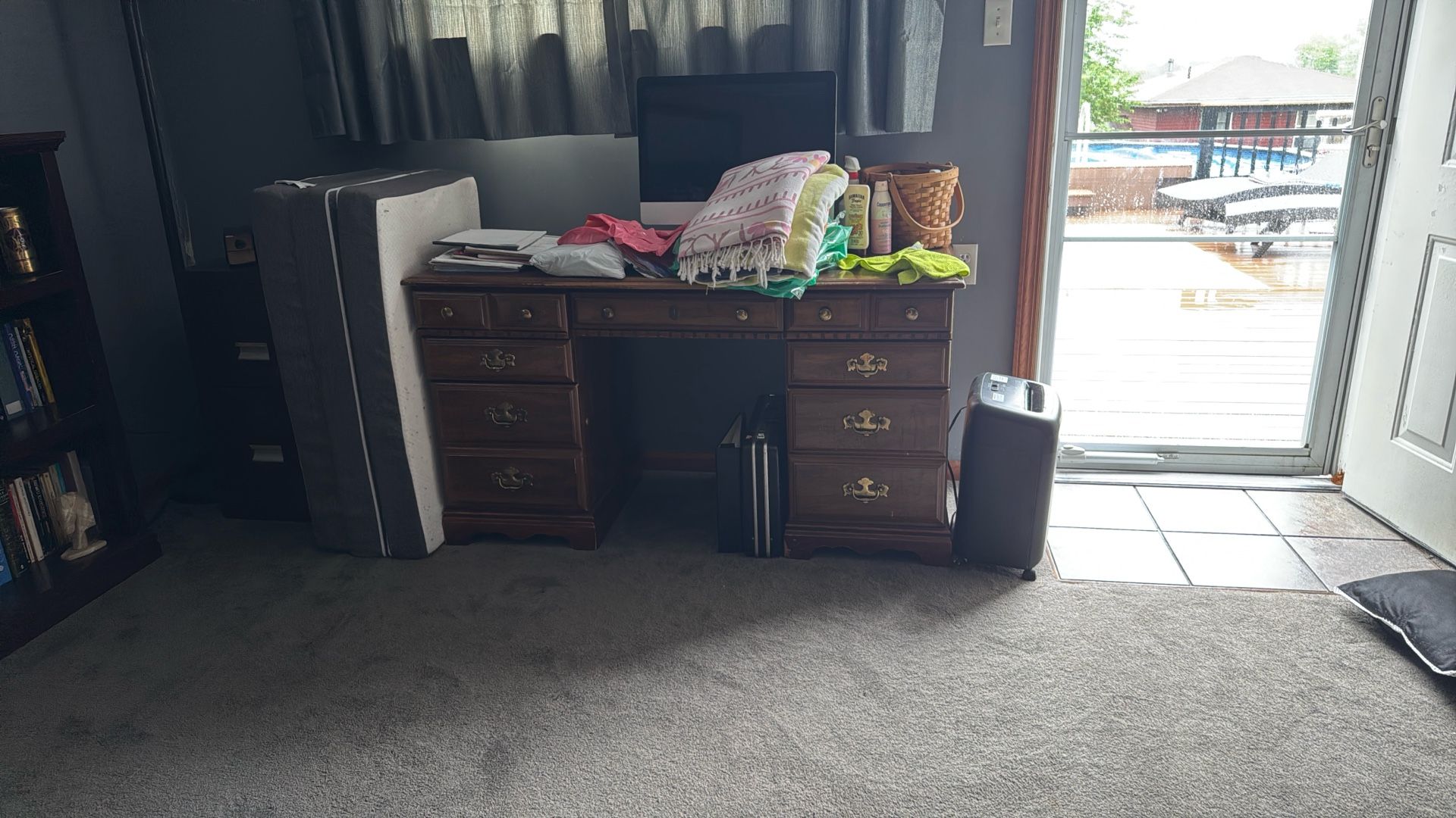 Desk