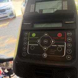 Schwinn 430 Elliptical 