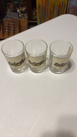 Vintage Arby’s collector series glasses