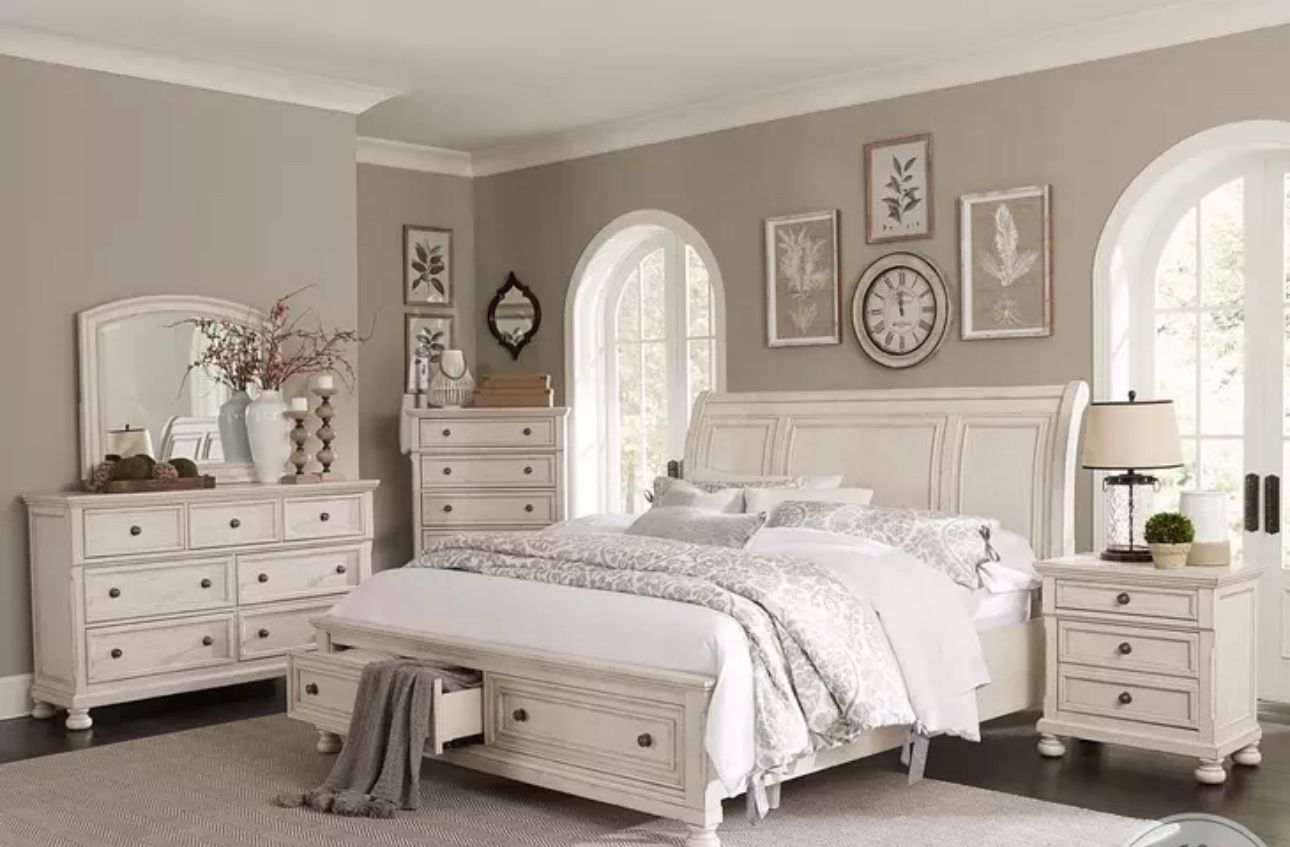 Bedroom Set (queen Bed, Nightstand And Dresser With Mirror)