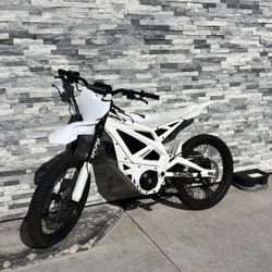 Throne SRPNT X3 E Moto 
