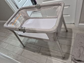 Chico Travel Bassinet