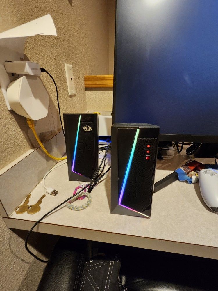 Bocina Para Computadora O Monitor