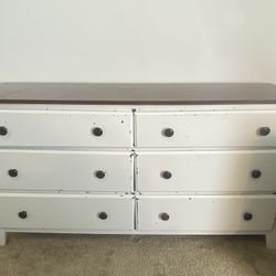 6-Drawer Dresser 